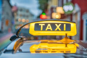 The Benefits of Pre-Booking Your Taxi in Swindon